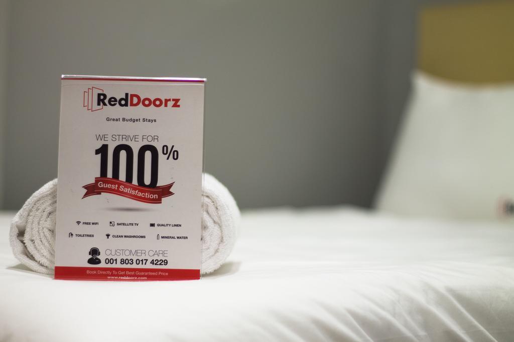 Reddoorz @ Karet Pedurenan 2 Yakarta Exterior foto