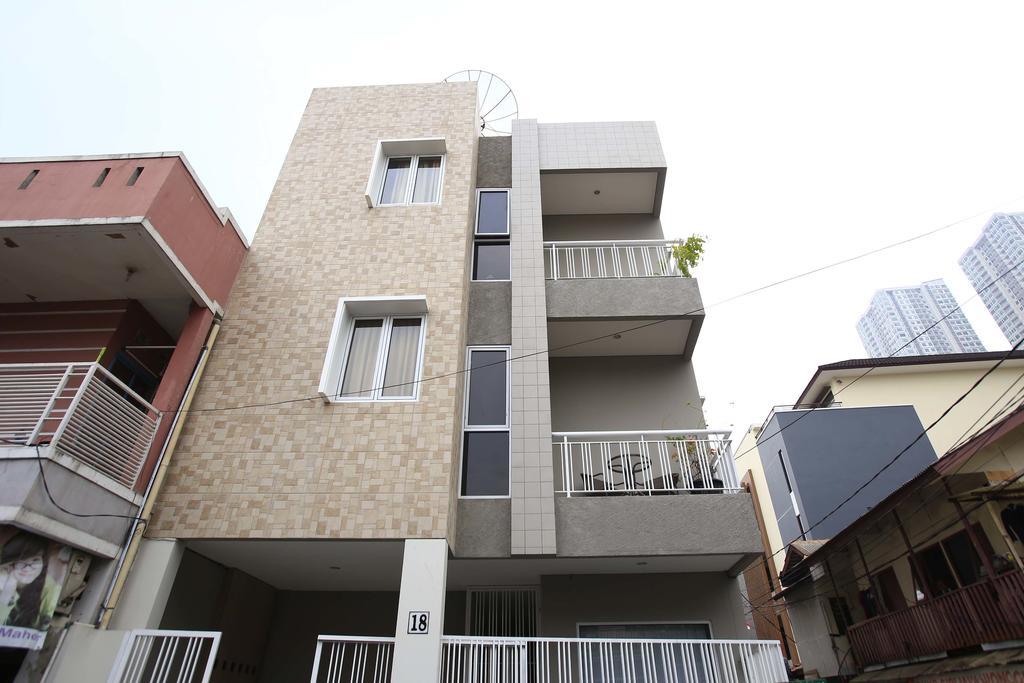 Reddoorz @ Karet Pedurenan 2 Yakarta Exterior foto